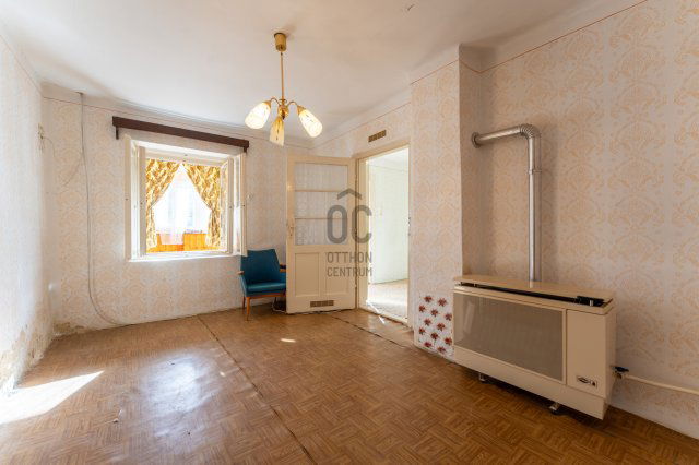 Eladó családi ház, Zámolyon 24.9 M Ft, 2 szobás