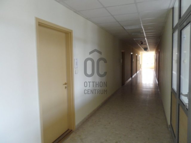 Eladó iroda, Budapesten, X. kerületben 779 M Ft