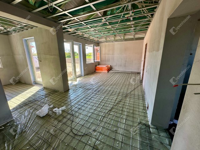 Eladó családi ház, Pátkán 82 M Ft, 4 szobás