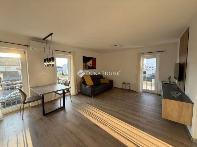 Eladó téglalakás, Kozármislenyen 54.9 M Ft, 2 szobás