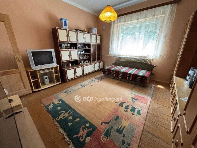 Eladó családi ház, Miskolcon 38 M Ft, 3 szobás