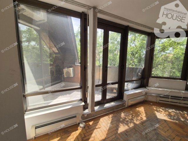 Eladó iroda, Kecskeméten 40 M Ft, 3 szobás / költözzbe.hu