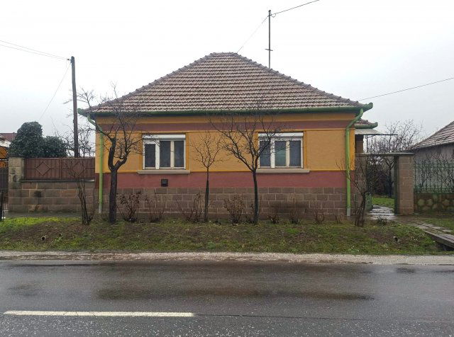 Eladó családi ház, Bogácson 32.5 M Ft, 4 szobás