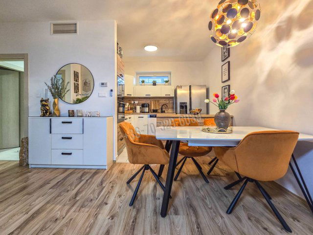 Eladó téglalakás, Sopronban 75.5 M Ft, 2 szobás