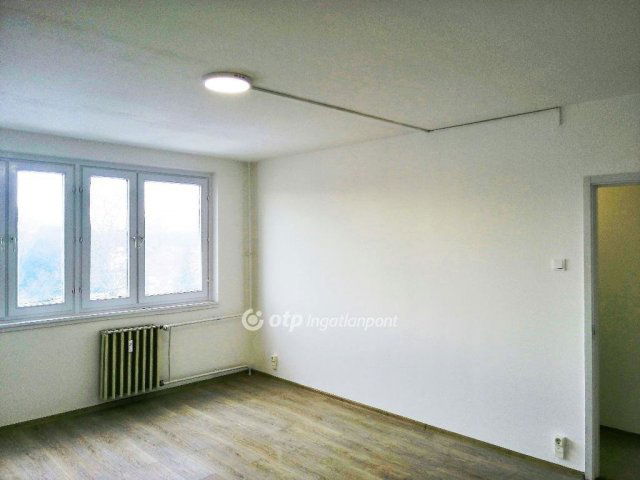 Eladó panellakás, Budapesten, XXI. kerületben 44.6 M Ft, 1 szobás