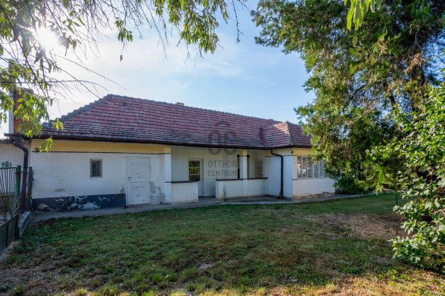 Eladó családi ház, Nádasdladányban 34.7 M Ft, 3 szobás
