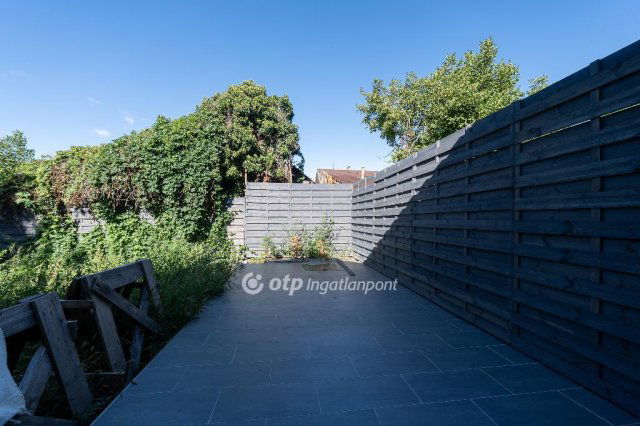 Eladó családi ház, Fóton 99.9 M Ft, 3+2 szobás