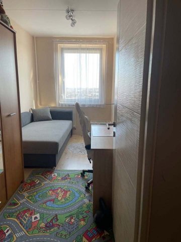 Eladó téglalakás, Nyíregyházán 49.49 M Ft, 3 szobás