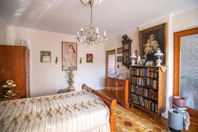 Eladó családi ház, Budakeszin 120 M Ft, 3 szobás