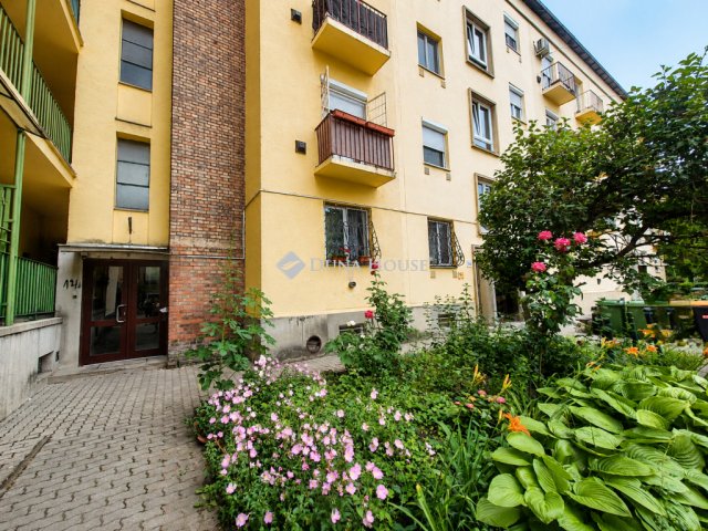 Eladó téglalakás, Budapesten, XIV. kerületben 62.5 M Ft