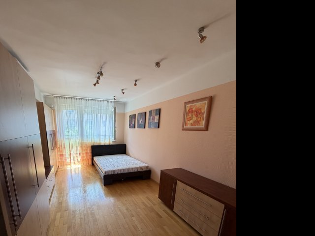 Kiadó téglalakás, albérlet, XI. kerületben, Baranyai utcában