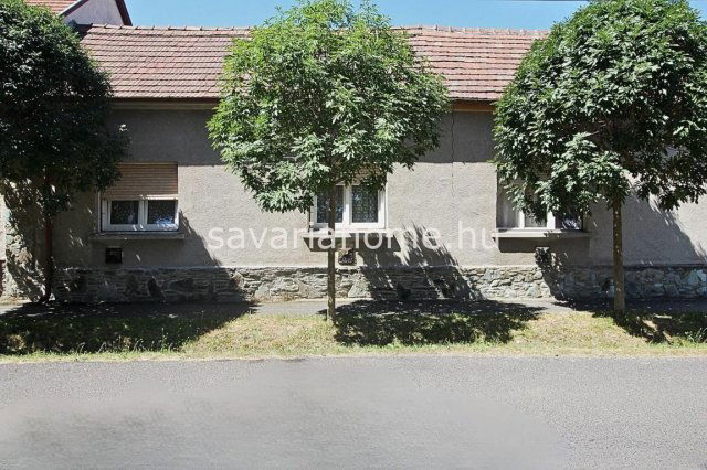 Eladó családi ház, Szombathelyen 58 M Ft, 4 szobás
