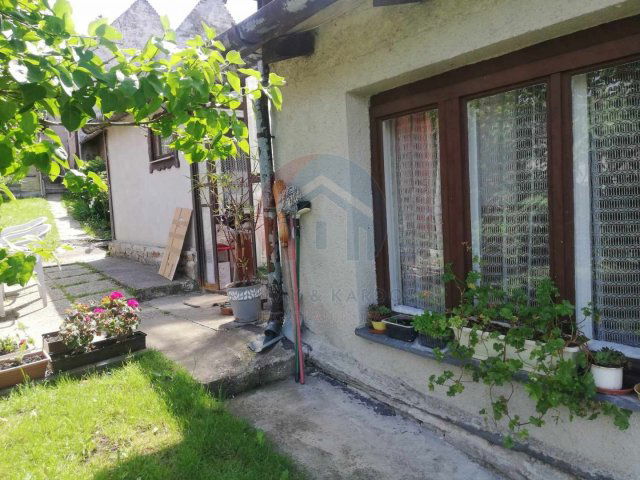 Eladó családi ház, Ágfalván 49.9 M Ft, 5 szobás