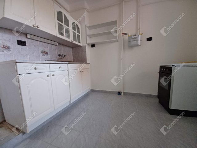 Eladó téglalakás, Debrecenben 53.9 M Ft, 2 szobás