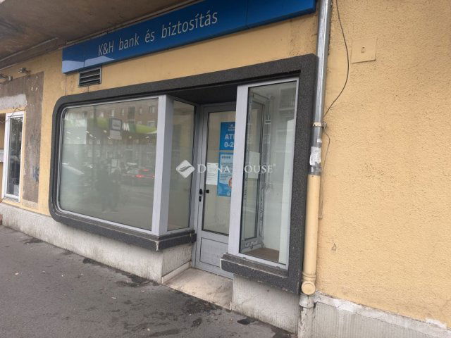 Eladó üzlethelyiség, Budapesten, XIV. kerületben 35 M Ft