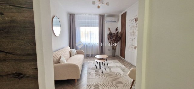 Eladó téglalakás, Nyíregyházán 51.9 M Ft, 3 szobás