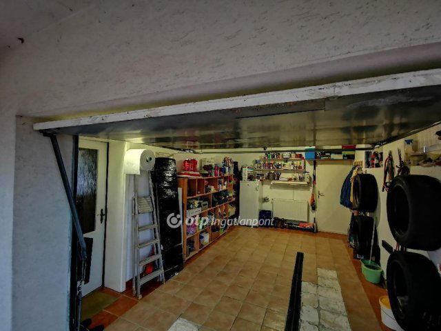 Eladó családi ház, Szigethalmon 114.9 M Ft, 4 szobás