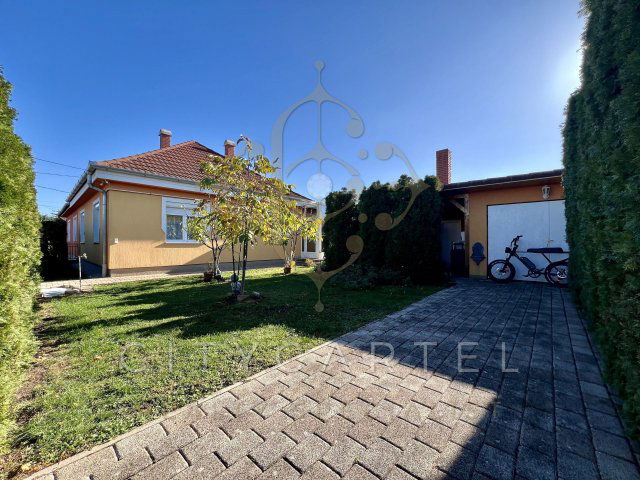 Eladó családi ház, Balatonlelleén 94.99 M Ft, 3 szobás