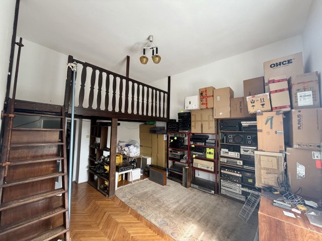 Eladó téglalakás, Szegeden 47.9 M Ft, 1 szobás