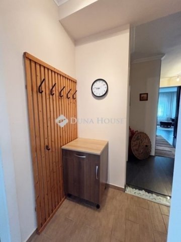 Eladó téglalakás, Szombathelyen 105 M Ft, 4 szobás