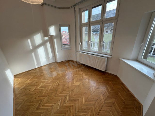 Kiadó téglalakás, albérlet, VII. kerületben, István utcában