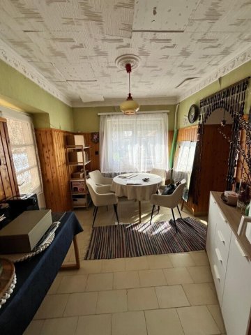 Eladó családi ház, Pusztaszabolcson 32 M Ft, 2 szobás