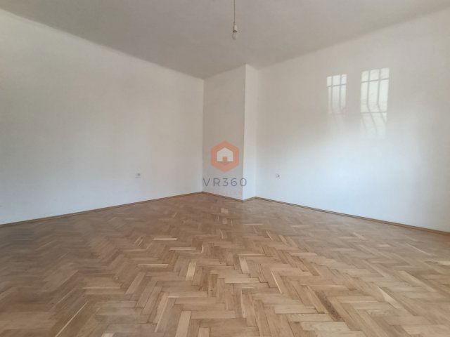 Eladó téglalakás, Pécsett, István utcában 24.9 M Ft, 1 szobás