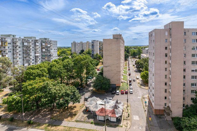 Eladó panellakás, Miskolcon 25.4 M Ft, 1+1 szobás