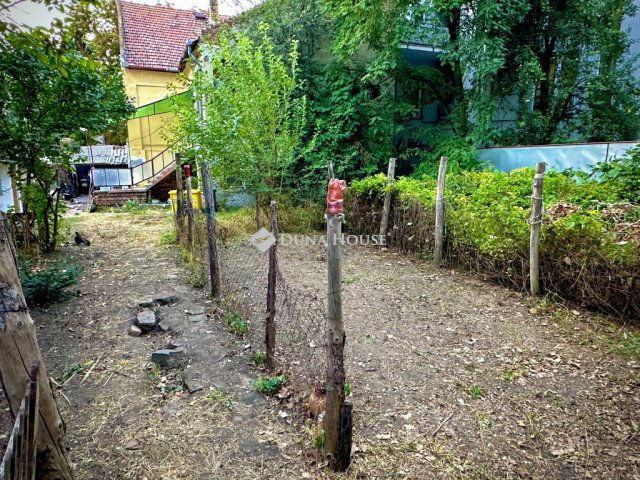 Eladó téglalakás, Szegeden 34.5 M Ft, 1 szobás