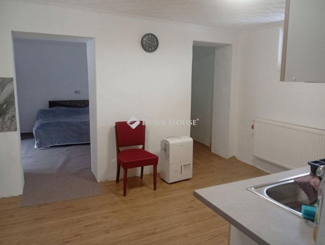 Eladó családi ház, Csépen 25.5 M Ft, 2 szobás