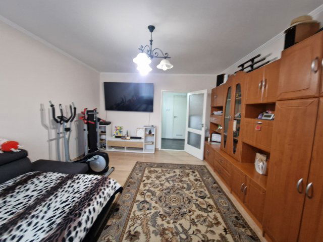 Eladó panellakás, Budapesten, XXI. kerületben, Szigligeti utcában