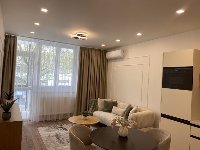 Eladó téglalakás, Szegeden 74.9 M Ft, 2+1 szobás