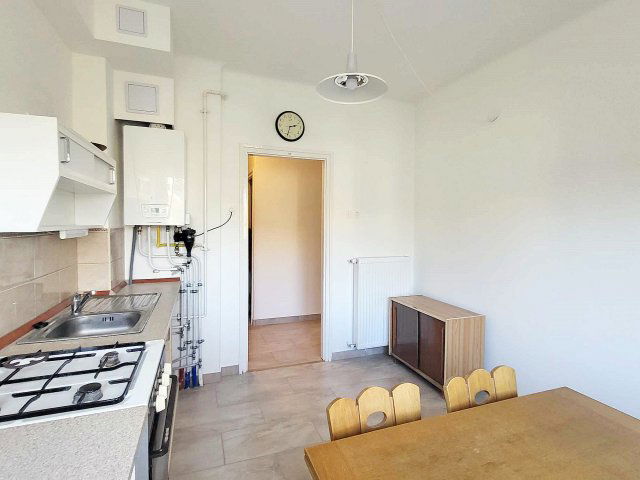 Kiadó téglalakás, albérlet, Dunakeszin, Kiserdő utcában