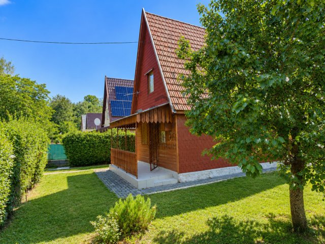 Eladó nyaraló, Ráckevén 23.9 M Ft, 3 szobás