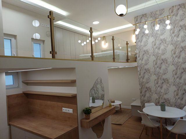 Eladó téglalakás, Budapesten, VII. kerületben 79.9 M Ft