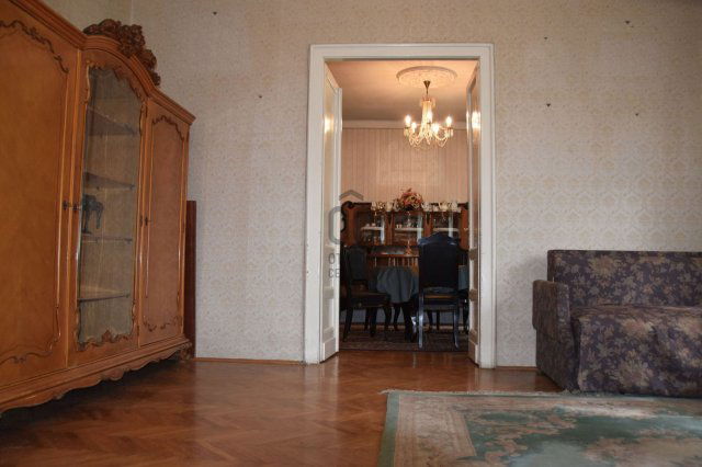 Kiadó családi ház, albérlet, Budapesten, III. kerületben