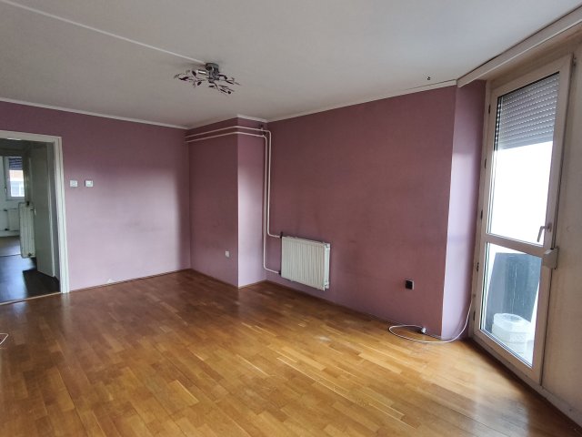 Eladó téglalakás, Siófokon 54.9 M Ft, 3 szobás