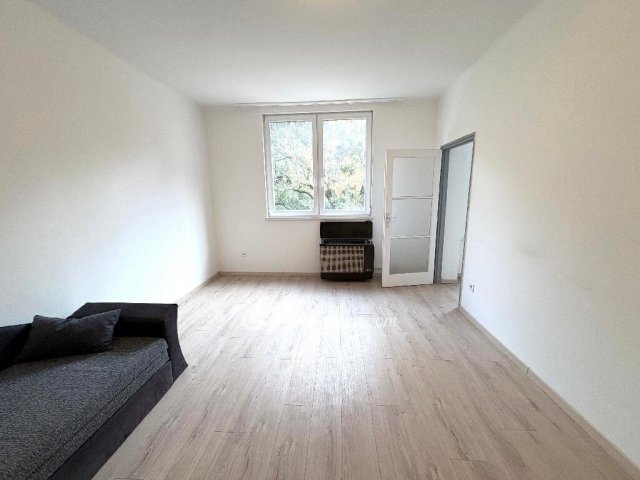 Eladó téglalakás, Miskolcon 25.5 M Ft, 2 szobás