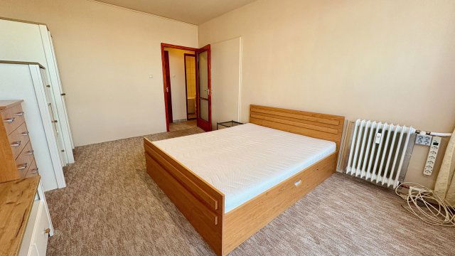 Kiadó téglalakás, albérlet, Debrecenben 195 E Ft / hó, 2 szobás