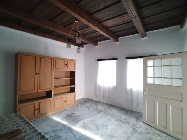 Eladó családi ház, Nógrádsipeken 8.9 M Ft, 1 szobás