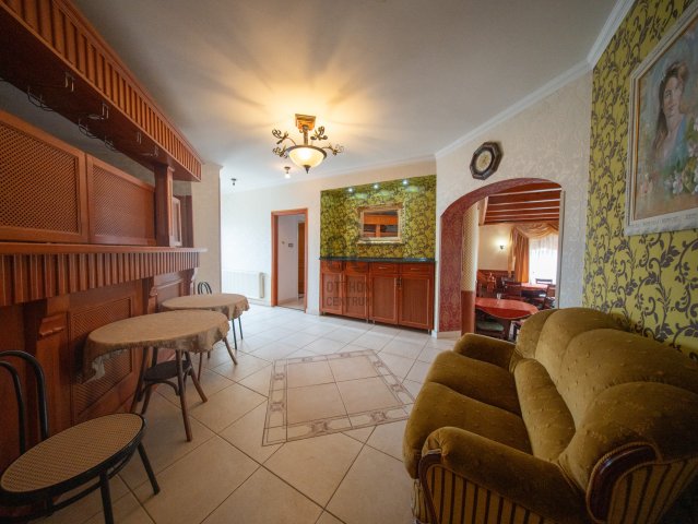 Eladó hotel, Tiszacsegén 259 M Ft / költözzbe.hu