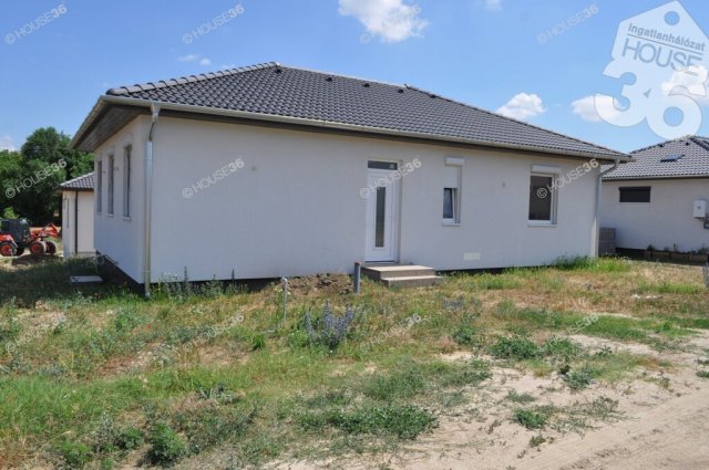 Eladó családi ház, Kecskeméten 84.9 M Ft, 3 szobás
