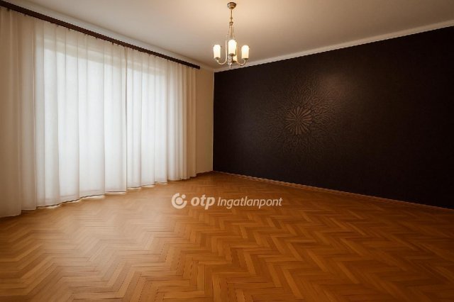 Eladó téglalakás, Solymáron 129.9 M Ft, 3 szobás