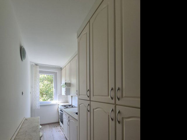 Kiadó panellakás, albérlet, Budapesten, III. kerületben