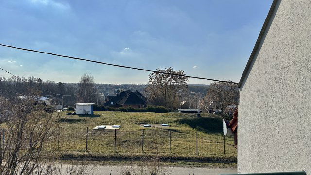Eladó családi ház, Pécelen 109.9 M Ft, 5 szobás