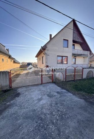 Eladó családi ház, Csányon 113 M Ft, 5 szobás
