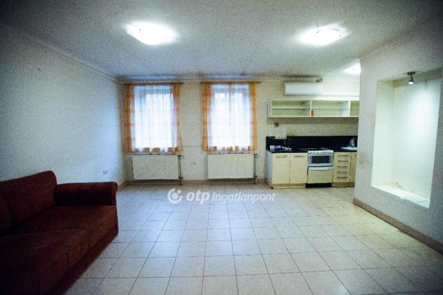 Eladó téglalakás, Budapesten, II. kerületben 99 M Ft, 3 szobás