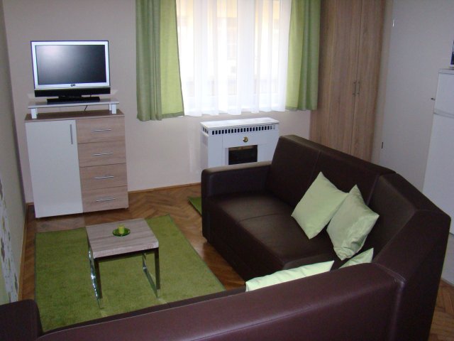 Kiadó téglalakás, albérlet, XIII. kerületben, Raoul Wallenberg utcában