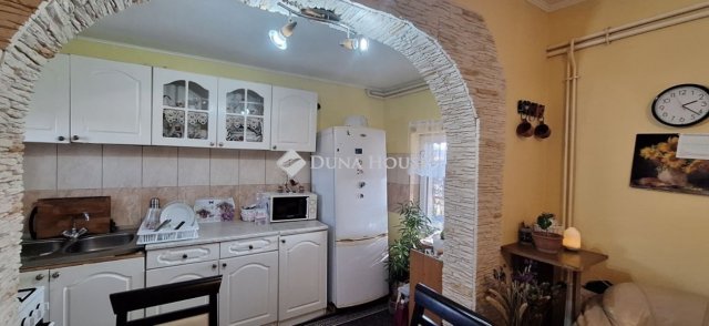 Eladó mezogazdasagi ingatlan, Helvécián 34.8 M Ft, 2 szobás