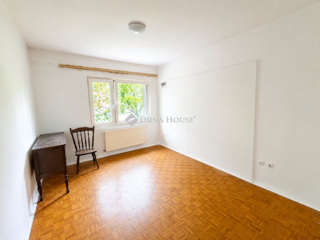 Kiadó téglalakás, albérlet, X. kerületben, Harmat utcában
